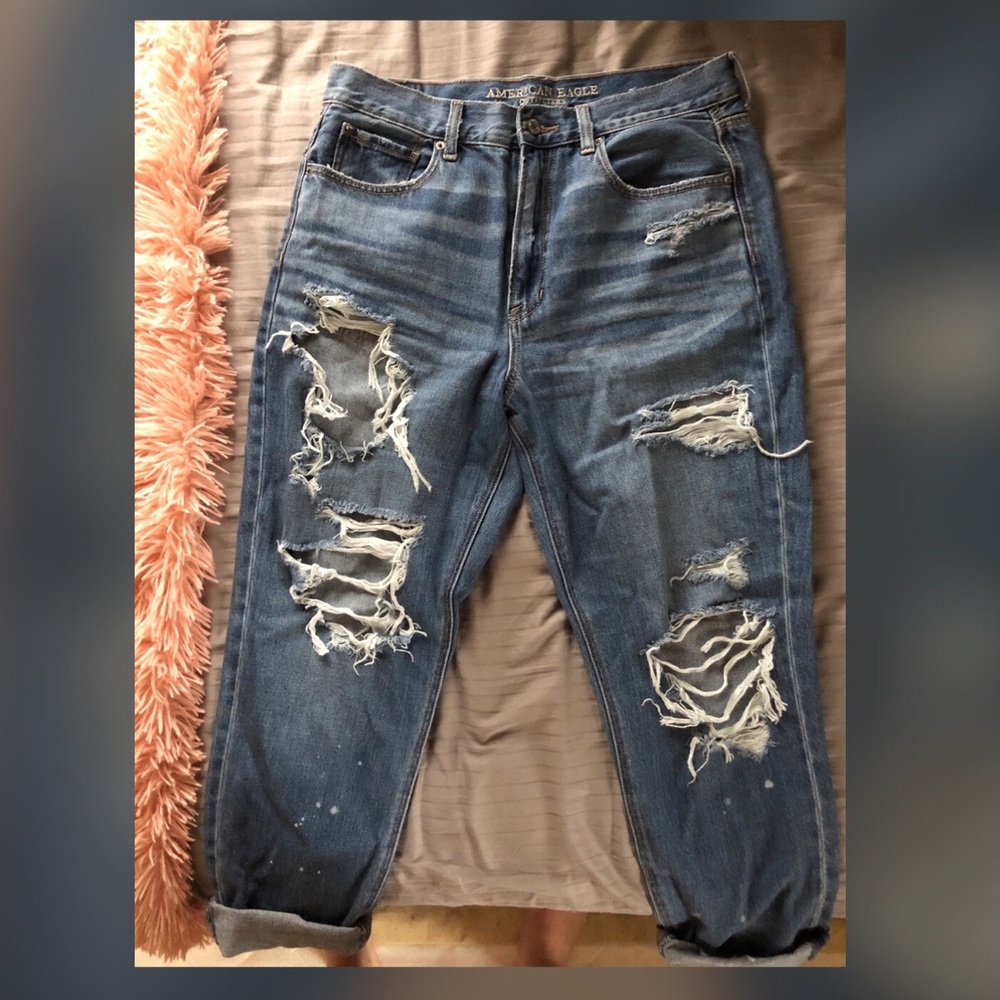 American eagle MOM JEAN